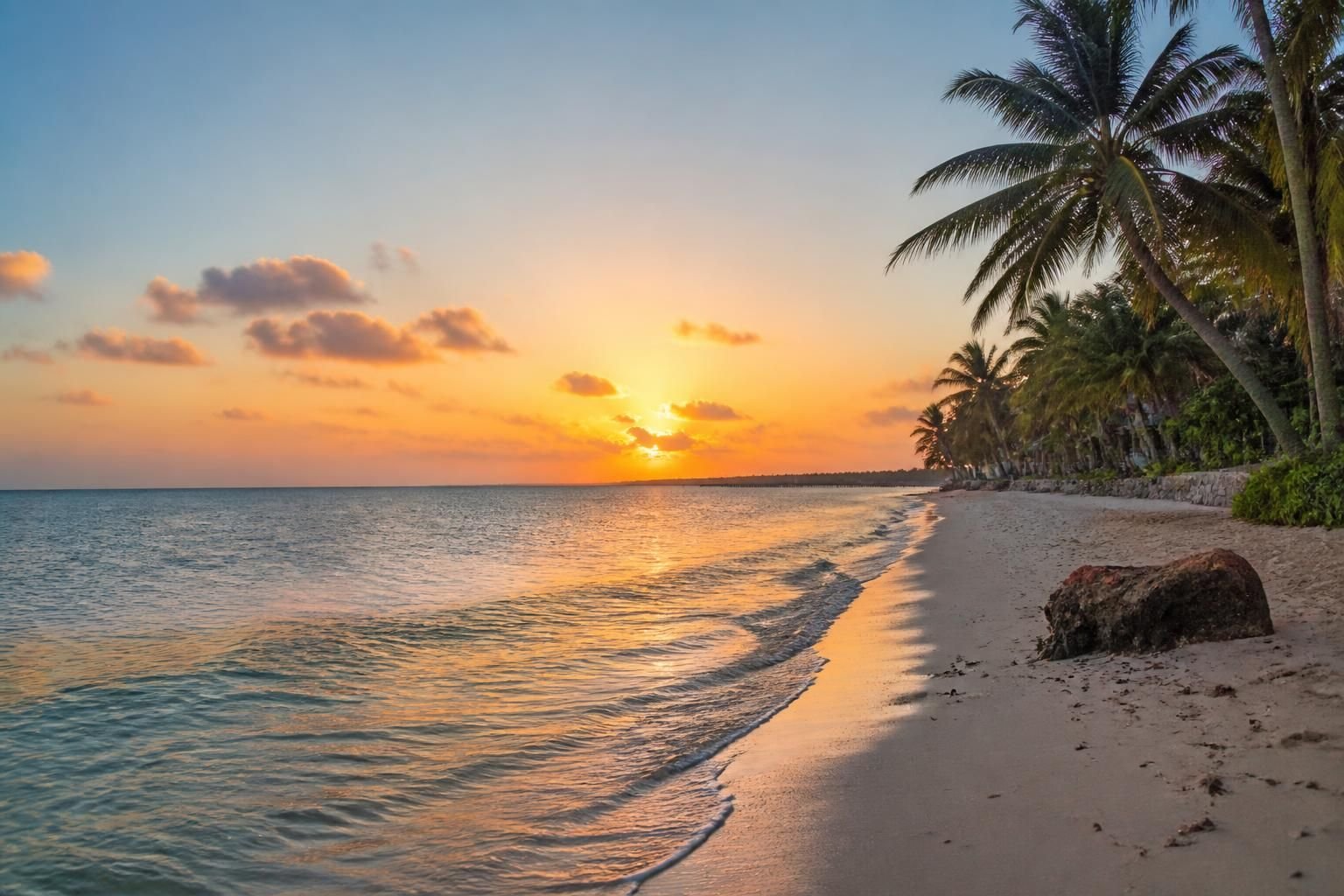 Découvrez la météo de la Riviera Maya mois par mois et apprenez à vous attendre tout au long de l'année. Planifiez le voyage idéal grâce à des informations climatiques mensuelles détaillées.