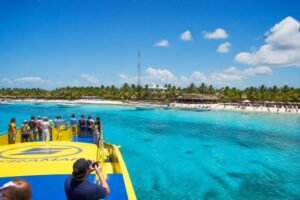 discover what to expect on a cozumel day trip from playa del carmen, including key attractions, activities, travel tips, and must-see sights for an unforgettable adventure.