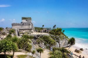 discover the ultimate guide to tulum ruins with insider tips, must-see spots, and essential travel information for an unforgettable trip.
