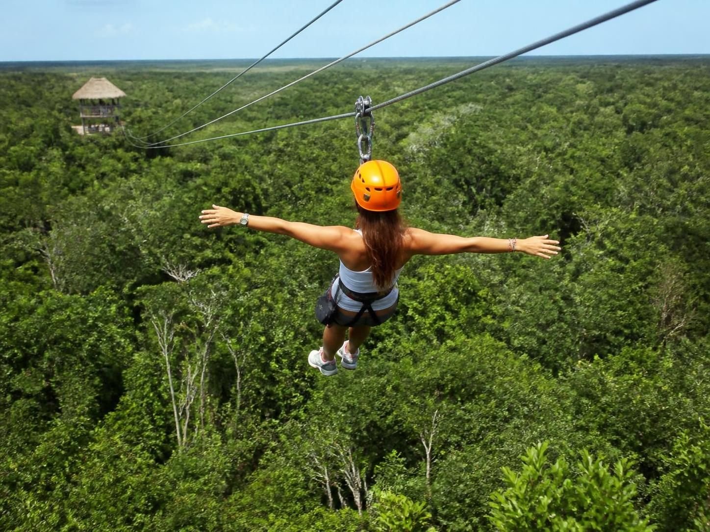opdag de bedste ziplining-ture i Riviera Maya til spændende og uforglemmelige eventyr omgivet af imponerende naturlandskaber.