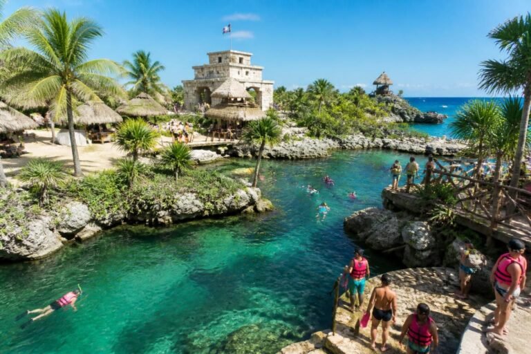 discover essential tips and insider advice for an unforgettable visit to xcaret park. plan your trip with our comprehensive guide to maximize your experience.